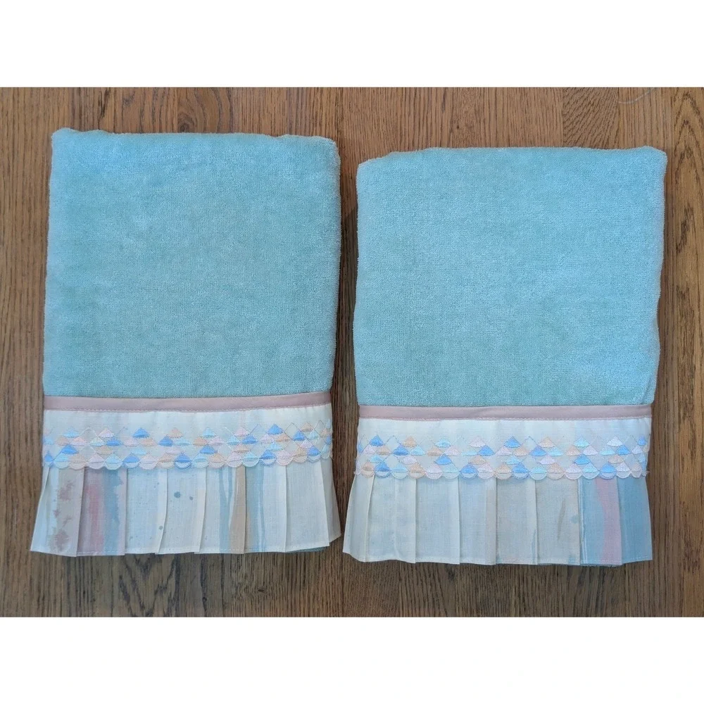 Vintage 1978 Avanti Linens 5pc Towel Set Seafoam/Mint Green Pleated Ruffle Trim